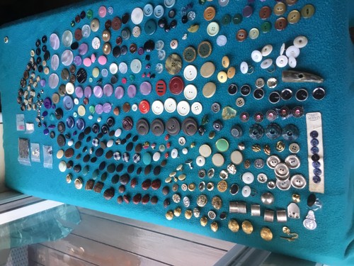 Vintage buttons 400plus - vintage,