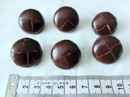 Vintage 27mm round - ,