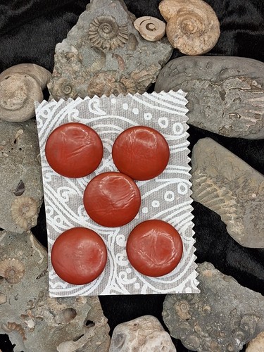 Recycled vintage buttons 5 - *,